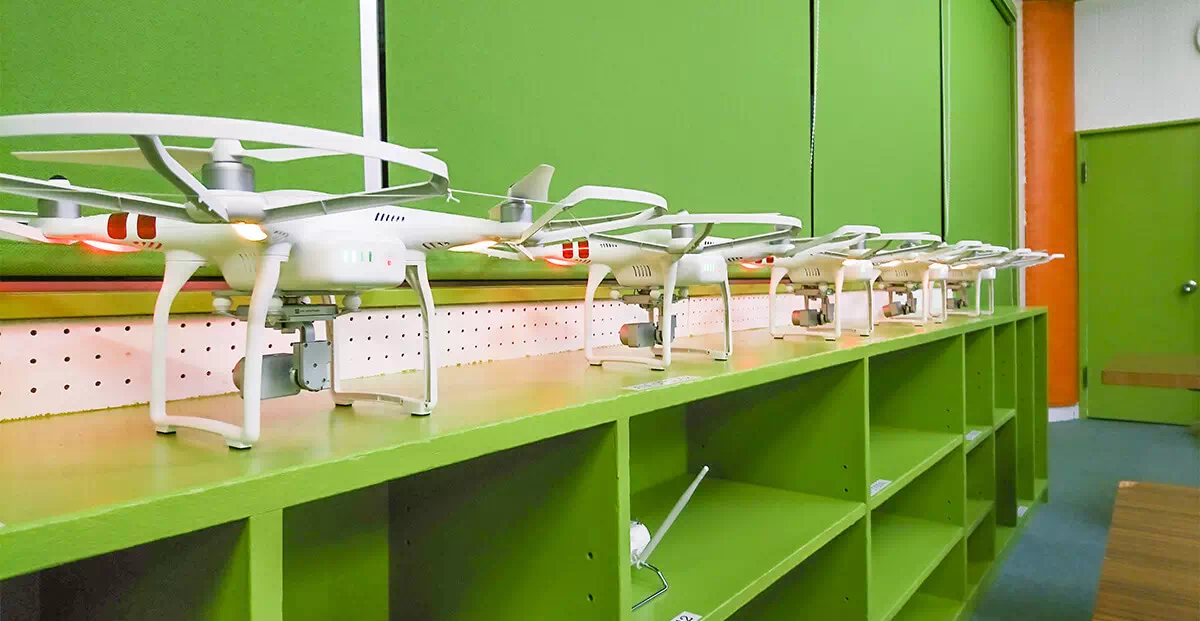 越後屋ドローンスクール 教室 練習機